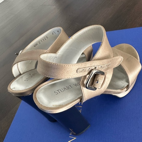 Stuart Weitzman Beige PARTISAN Satin Block Mirror Heel Sandals 6.5 - Picture 7 of 9
